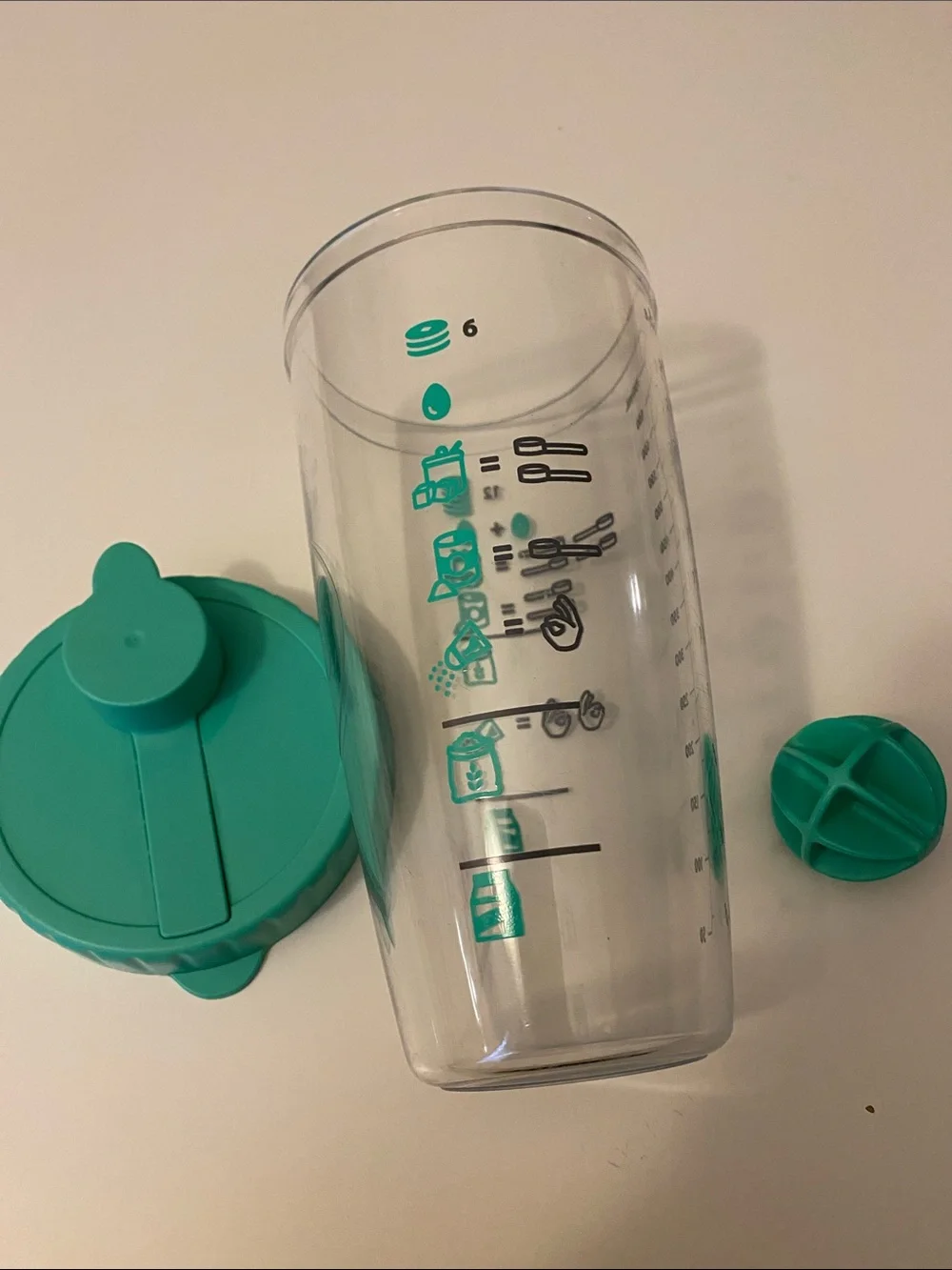 Pampered Chef Pancake Shaker Mixer Blender Bottler 3 Cups #1769